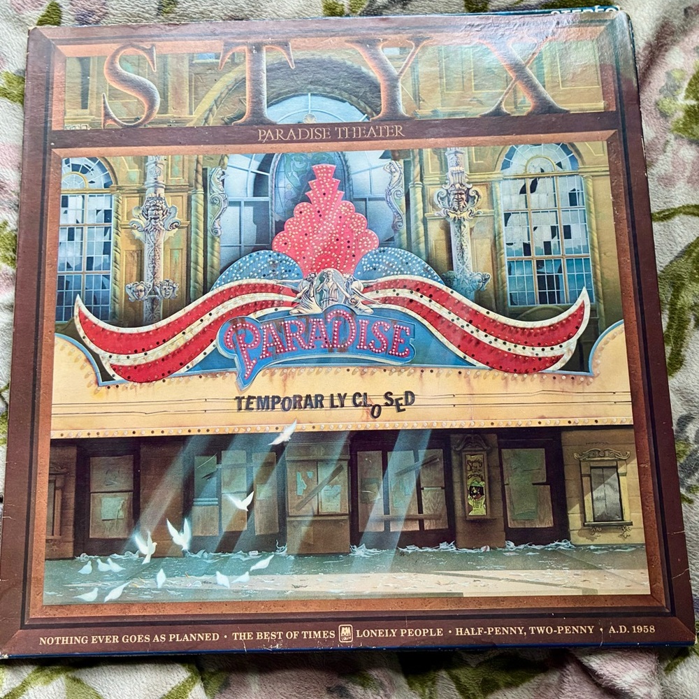 🎵 Styx Paradise Theatre Classic Rock Vinyl Record - Picture 13 of 13